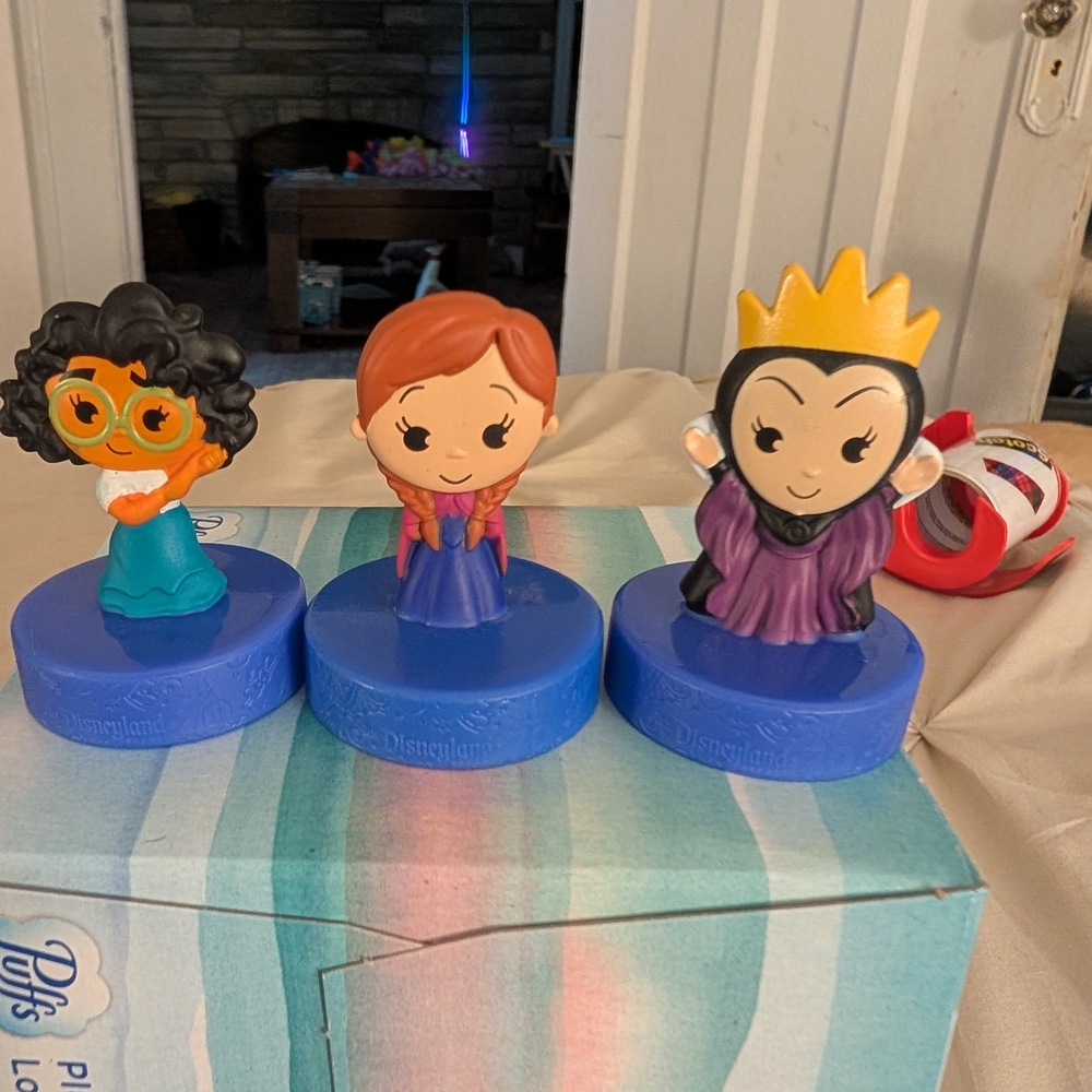 McDonald's Kids Toy Figurines with Bright Blue Bases - Disney & Pixar Characters - Picture 2 of 5